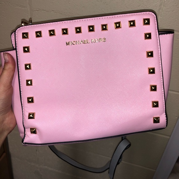 Michael Kors Crossbody - Picture 1 of 3